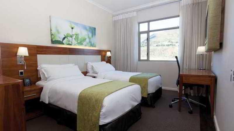 Doubletree By Hilton Upper Eastside 4* Cape Town
