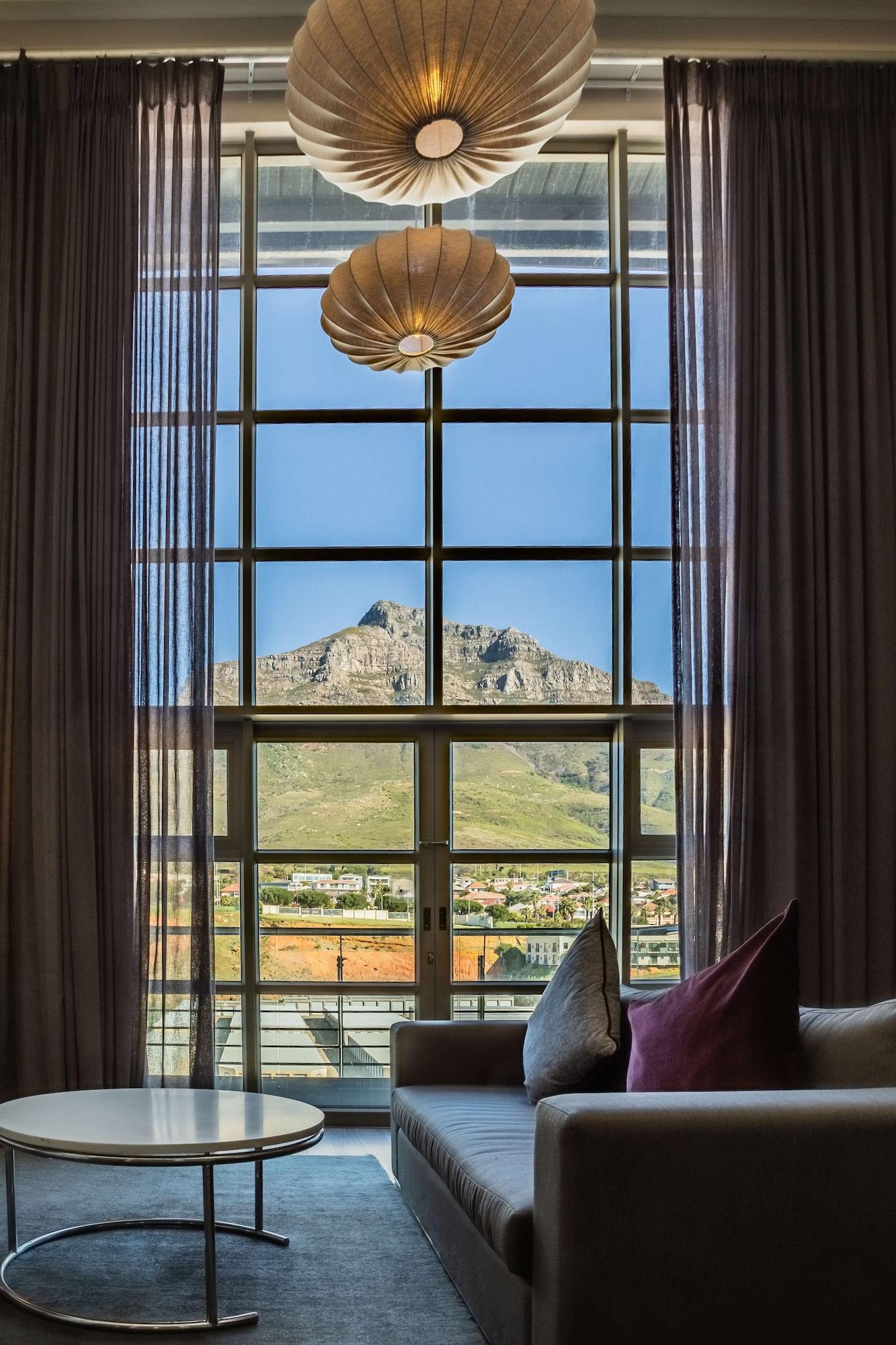 Doubletree By Hilton Upper Eastside Hotel 4*