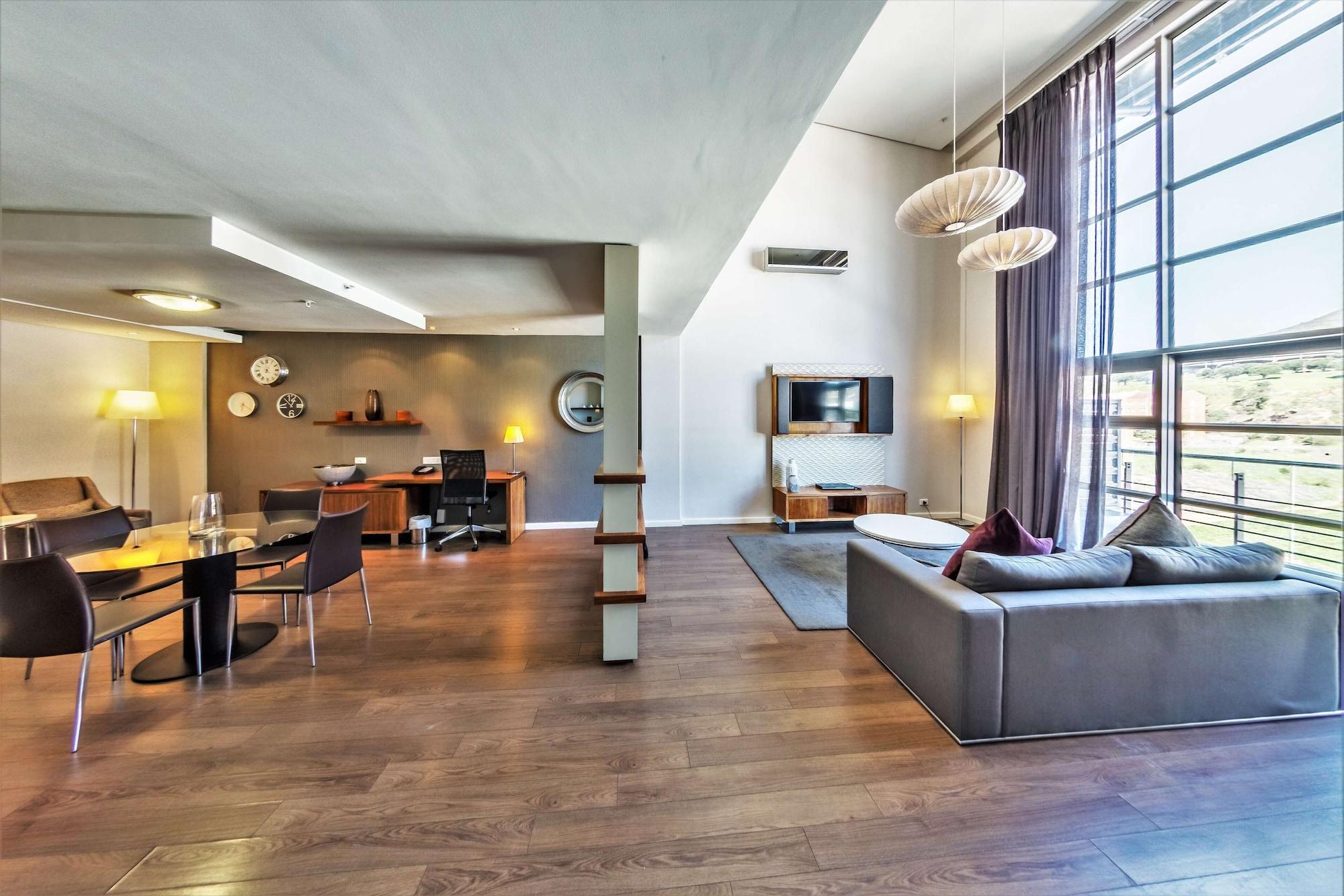 Doubletree By Hilton Upper Eastside